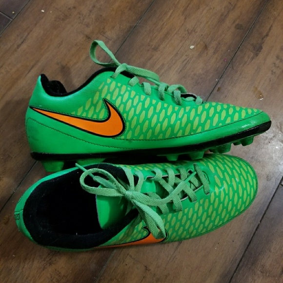 Nike Jr Magista Ola FG Youth Cleats 651551-380 - Picture 1 of 2